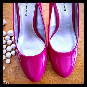 Bandolino Size 7 Pink Heels